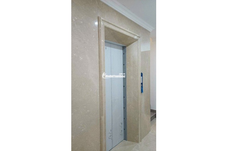Cho thuê nhà mới, căn góc, Kim Liên/ Trung Tự, thang máy, 105m2x 5T vỉa hè 31 Tr